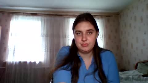 Snapshot of hess_luna_ chatting on September 15, 9:06 am hess_luna_ online show from September 15, 9:06 am