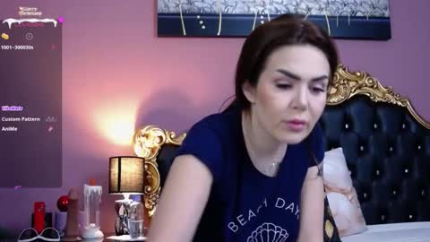 Hessy online show from December 25, 10:39 am