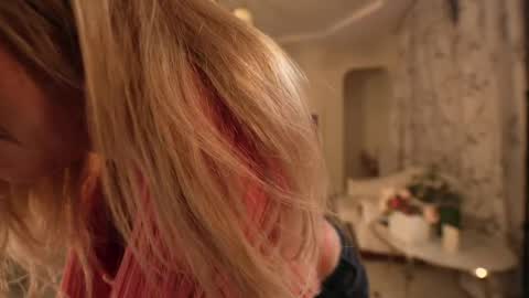 Alina online show from March 17, 5:50 pm