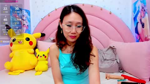 Snapshot of hikori_ chatting on February 1, 1:34 am Hikori online show from February 1, 1:34 am