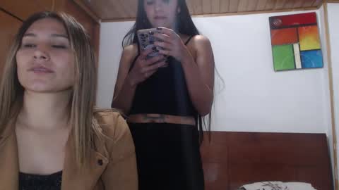 Snapshot of hilari18 chatting on January 31, 2:04 am hilaril18 online show from January 31, 2:04 am