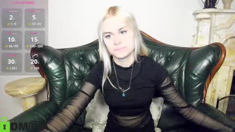 Snapshot of hilleva chatting on October 13, 8:22 pm hilleva online show from October 13, 8:22 pm