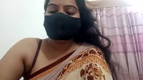 himuhimu22 online show from October 18, 6:53 pm