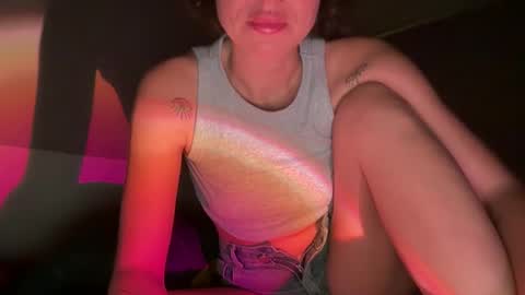 hipi_pipi online show from March 10, 4:55 pm