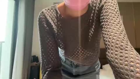 hipi_pipi online show from December 20, 10:05 am