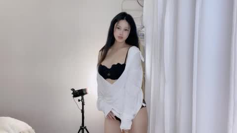 hkchengcheng online show from December 1, 4:42 pm