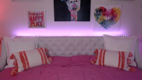 Holi Hurricane online show from March 6, 5:02 am