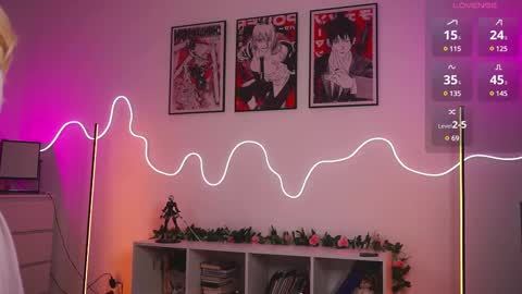 Holli online show from February 23, 5:23 pm