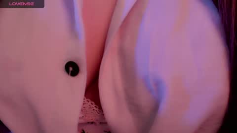 Molly online show from May 23, 3:27 am