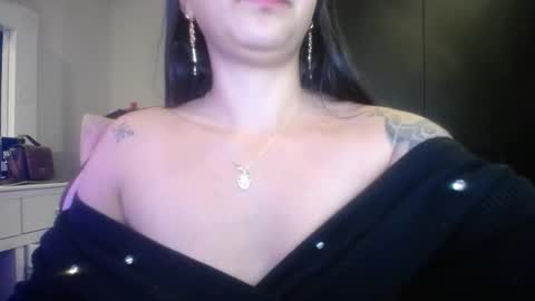 Holly online show from January 12, 12:38 am