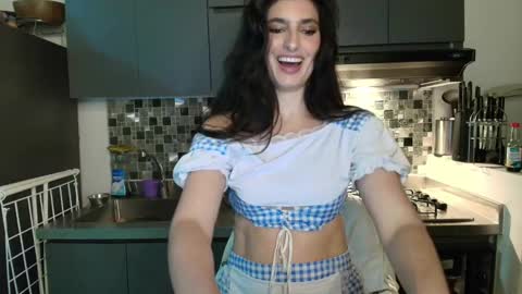 hollyshit_ online show from October 2, 12:59 am