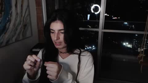 hollyshit_ online show from January 31, 12:39 am