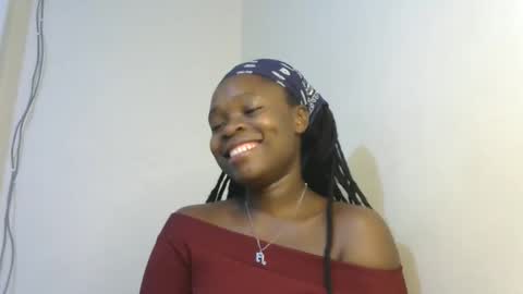 holy_ebony online show from March 30, 5:01 pm