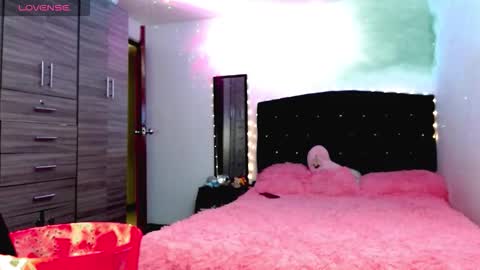 Juli online show from November 26, 3:51 am