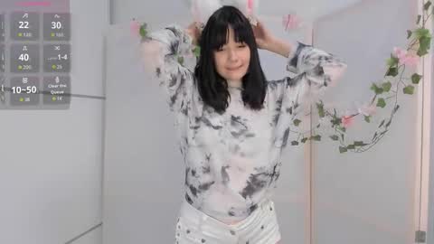 May online show from October 1, 10:48 pm