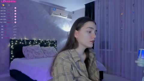 Chantal online show from November 12, 5:22 pm