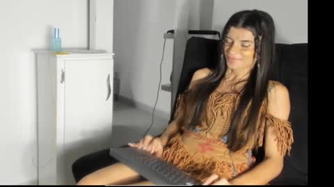 darcy and ostbot online show from October 31, 1:07 am