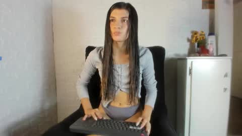 darcy and ostbot online show from December 17, 9:08 pm