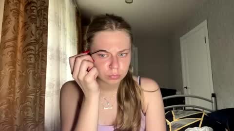 Klara online show from June 14, 10:26 am