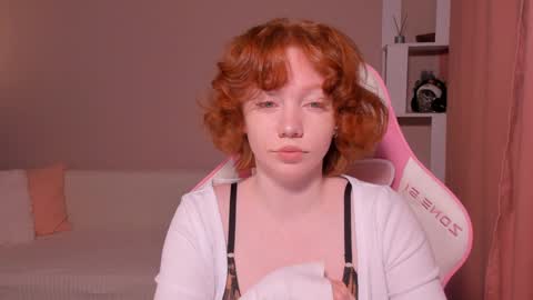 honeyautumn online show from January 3, 12:11 am