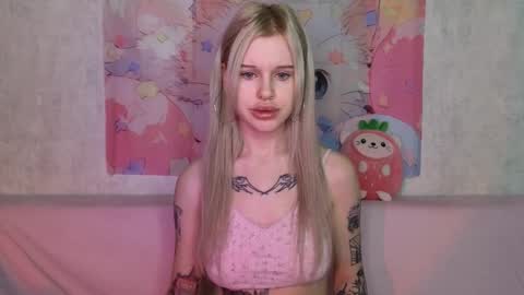 Lisa online show from December 15, 4:40 am