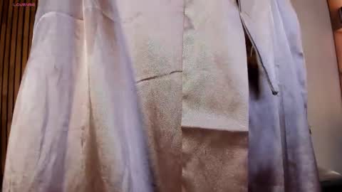 Sofia independent model online show from December 18, 11:48 am