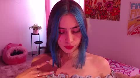    online show from December 19, 8:55 pm