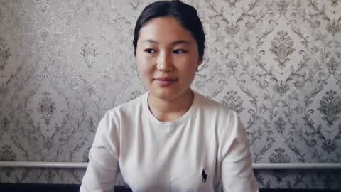 Hana Kim online show from March 25, 12:52 pm