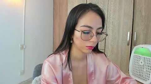 horny_adiction online show from March 15, 8:33 pm