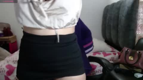 horny and daring online show from April 15, 1:33 pm