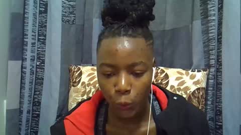 Leila online show from April 2, 3:04 am