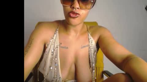 horny_ebonygirl_ online show from February 13, 4:25 am