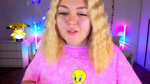 Snapshot of hornycakee chatting on September 16, 9:28 am HornyCakee online show from September 16, 9:28 am