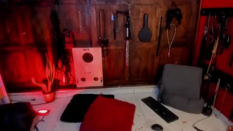 Snapshot of hornydahiana chatting on February 9, 4:46 am Mia Dahianaa 2 hornydahianax online show from February 9, 4:46 am