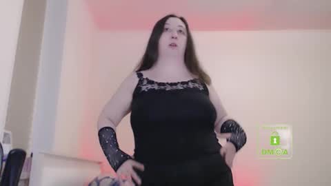 Lila online show from November 25, 4:09 pm