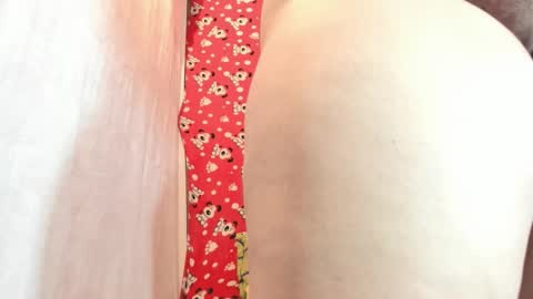 hot_boobiesbitch online show from March 21, 3:44 am