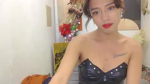 DANIELA online show from January 6, 6:00 pm