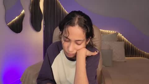 Alana online show from March 17, 9:41 pm