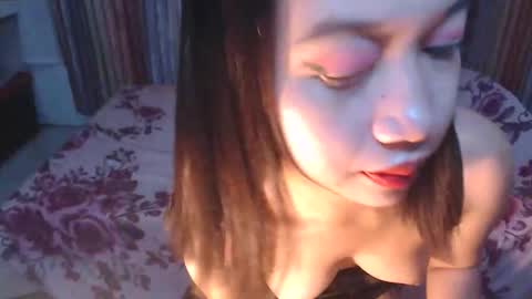 Snapshot of hot_sexy_mika chatting on March 8, 10:45 pm hot_sexy_mika online show from March 8, 10:45 pm