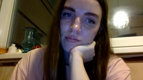 effy online show from November 8, 9:09 pm