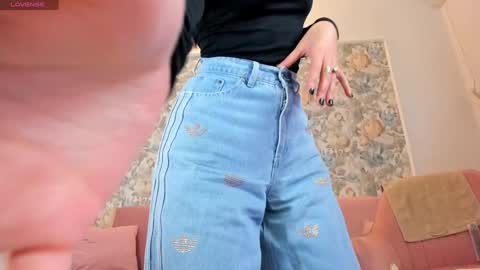 Snapshot of hotfallingdevil chatting on October 7, 11:58 am hotfallingdevil online show from October 7, 11:58 am