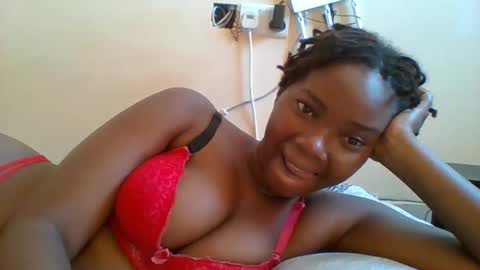 Queen online show from March 1, 8:14 am