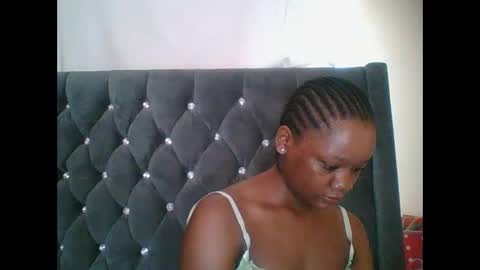 LOYCE online show from December 23, 8:07 am