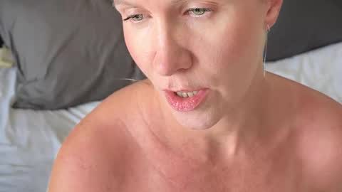 Kate  stream  1200 pm -800 pm UTC 7 online show from February 13, 6:37 am