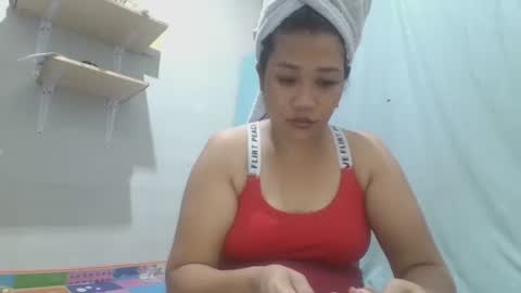 hotlavender online show from February 22, 3:29 am