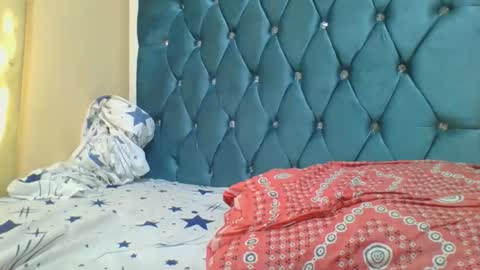 hotlove255 online show from November 4, 7:13 am