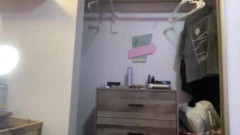 Snapshot of hotmama6666 chatting on January 14, 2:08 am Annabelle online show from January 14, 2:08 am