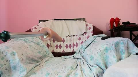 Monica online show from January 13, 9:46 am