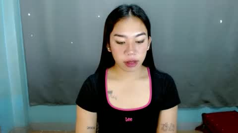 Snapshot of hott_cumforyou chatting on February 14, 3:33 am jelaigrande  online show from February 14, 3:33 am