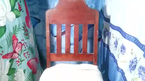 hottie_horny_exoticpussyx online show from December 17, 2:06 am